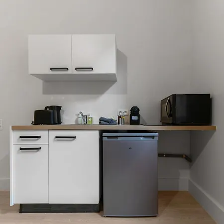 아파트 Desroziers - Design En Centre *