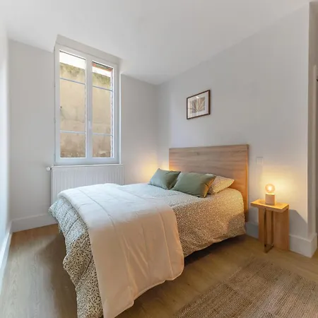 Desroziers - Design En Centre 아파트 비시