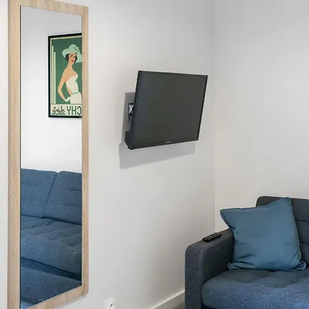 Desroziers - Design En Centre * 비시