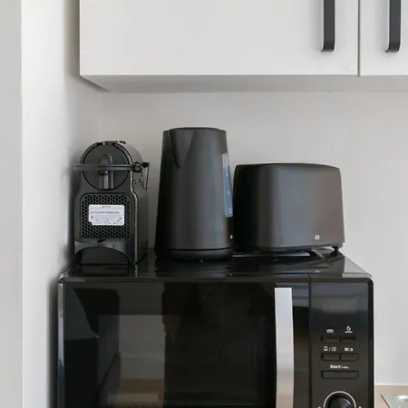 Desroziers - Design En Centre * 비시