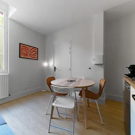 Apartament Desroziers - Design En Centre *