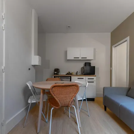 아파트 Desroziers - Design En Centre *