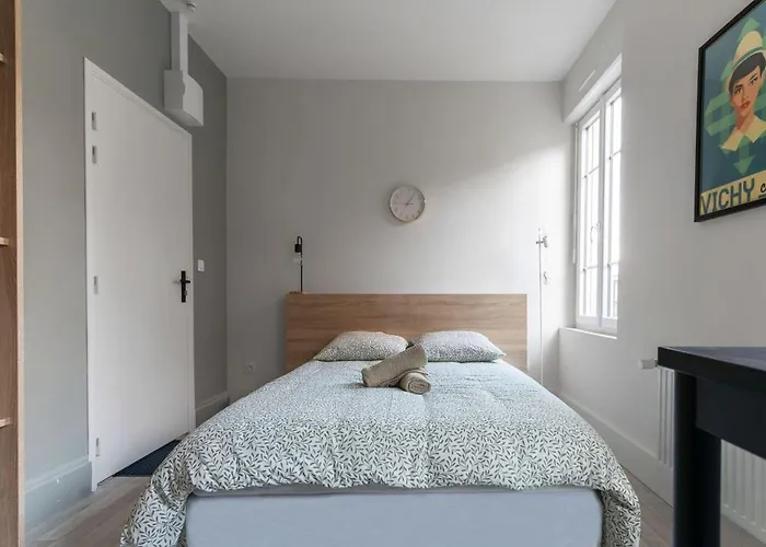 Desroziers - Design En Centre * Vichy