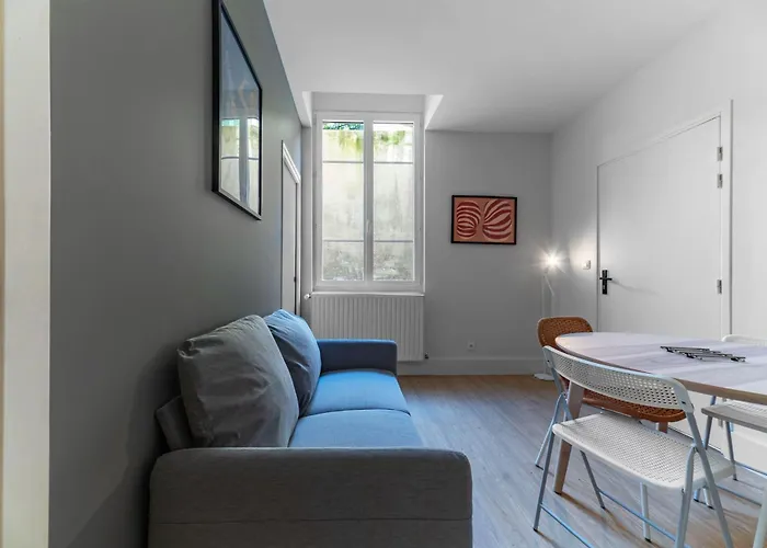 Desroziers - Design En Centre *