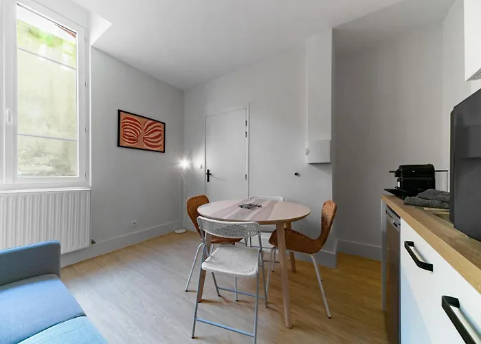 Apartman Desroziers - Design En Centre *