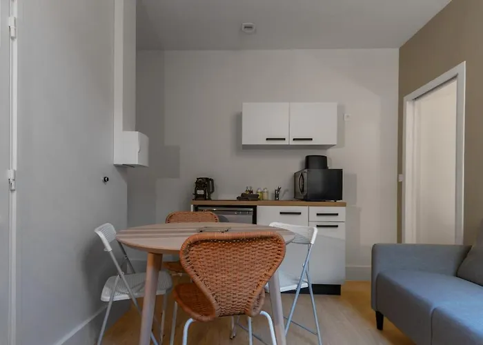 Apartman Desroziers - Design En Centre *